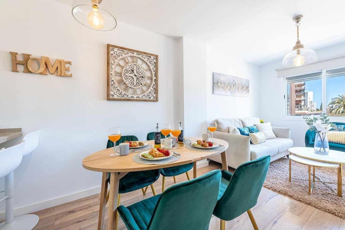 797 Holiday Rentals - Lujoso Apartamento En Arroyo Con Piscina Benalmádena Eksteriør billede