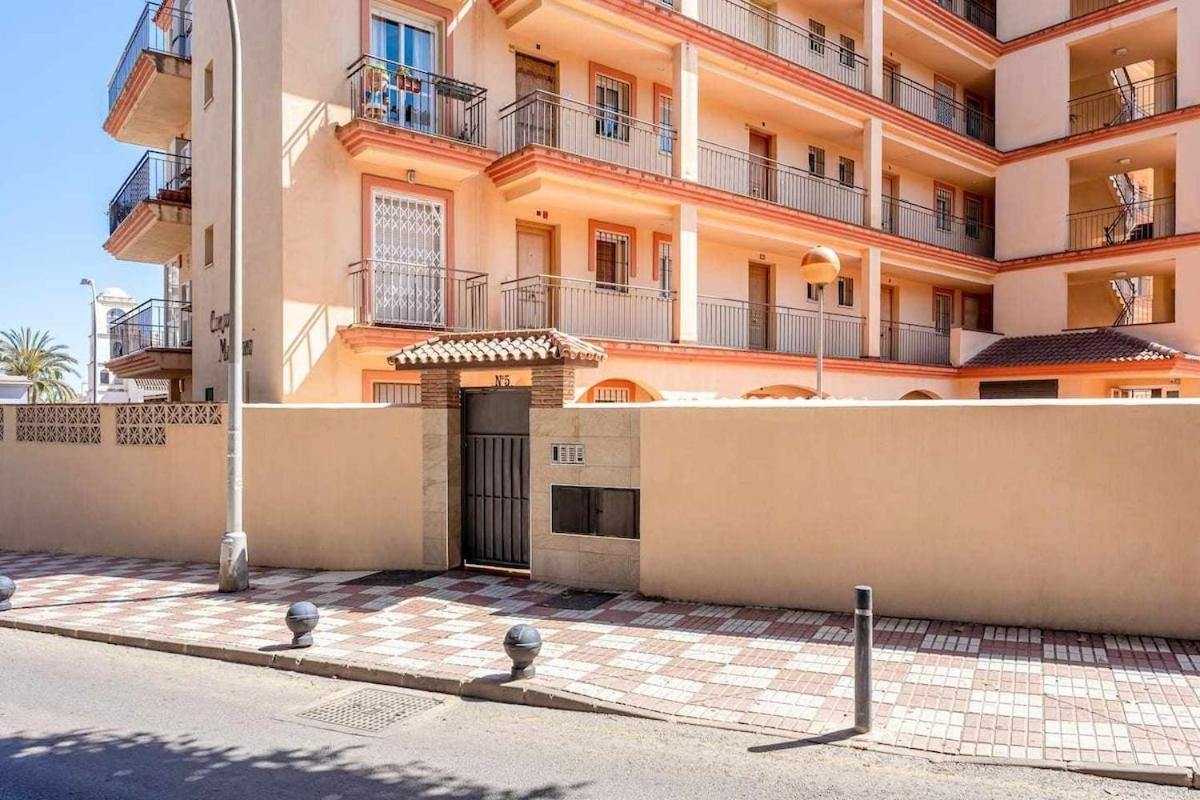 797 Holiday Rentals - Lujoso Apartamento En Arroyo Con Piscina Benalmádena Eksteriør billede